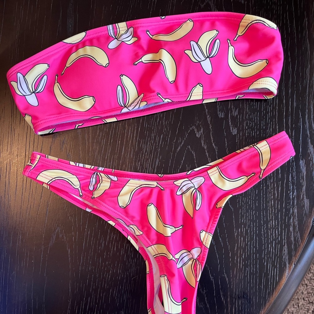 Pink banana bikini set